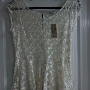American Eagle Outfitters White Floral Lace Fabric
